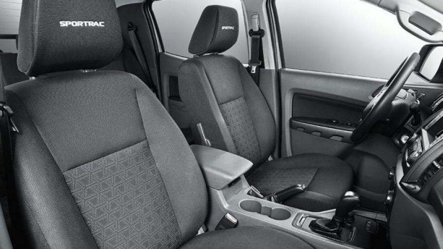 Интерьер Ford Ranger Sportrac 2017 года  (фото 2 из 2)